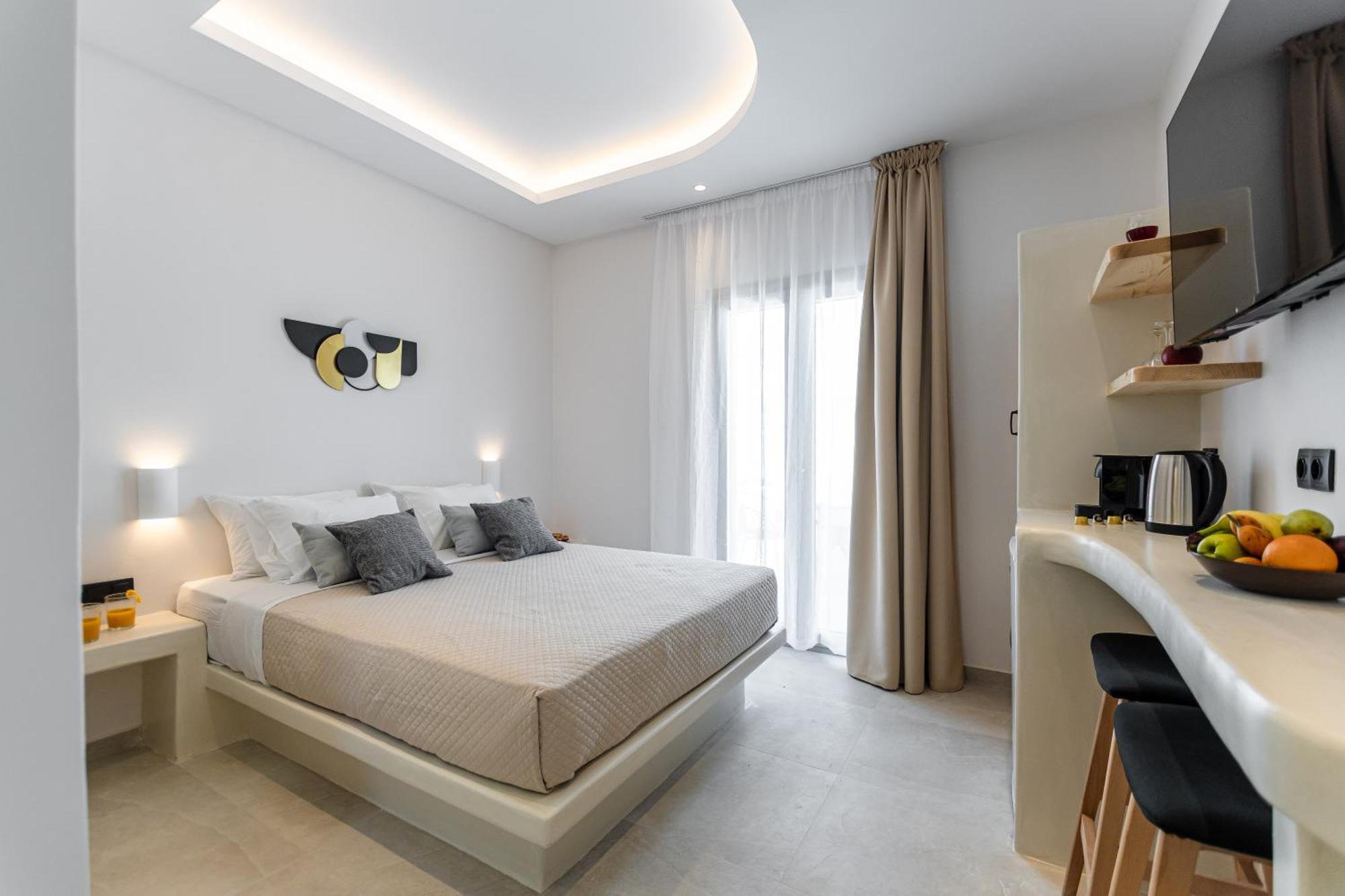 Adama'S Suites Naxos City Bagian luar foto